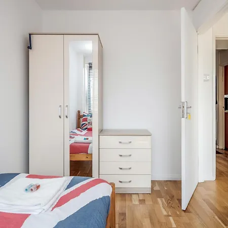 4-Bedroom Flat Near Bigben,Parliament & London Eye Extérieur photo