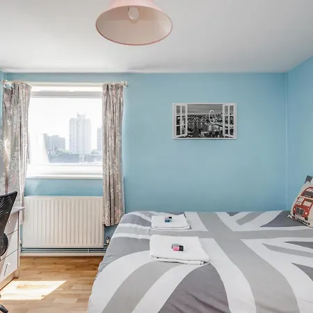 4-Bedroom Flat Near Bigben,Parliament & London Eye Extérieur photo